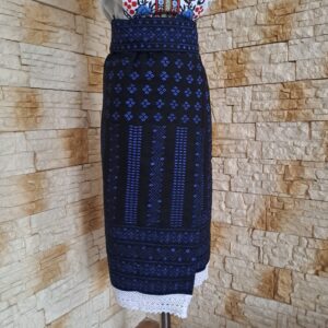 COSTUM TRADITIONAL 2 PIESE {CATRINTA, BRAU} – CT 049