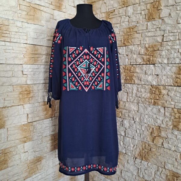RT 122 ROCHIE BRODATA