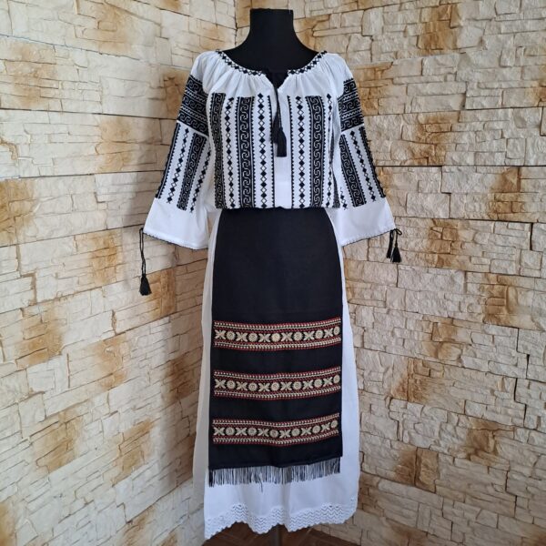 COSTUM TRADITIONAL STOFA, 3 PIESE {FOTE, POALE, IE} – CT 057
