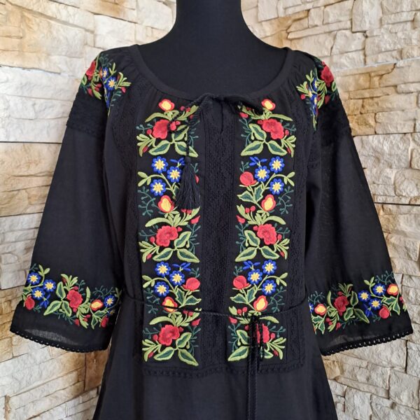 RT 127 ROCHIE BRODATA - imagine 2