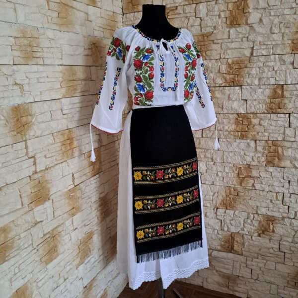 COSTUM TRADITIONAL STOFA, 3 PIESE {FOTE, POALE, IE} – CT 060 - imagine 3