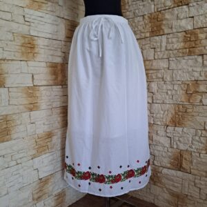 F 086 Poale cu broderie