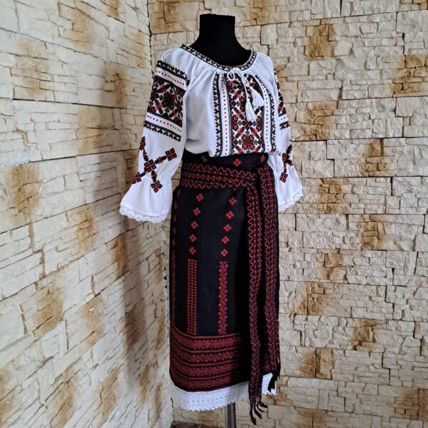 COSTUM TRADITIONAL 3 PIESE {CATRINTA, BRAU, IE} – CT 065 - imagine 2