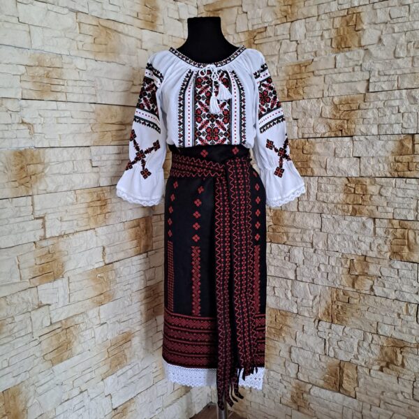 COSTUM TRADITIONAL 2 PIESE {CATRINTA, BRAU} – CT 067 - imagine 2