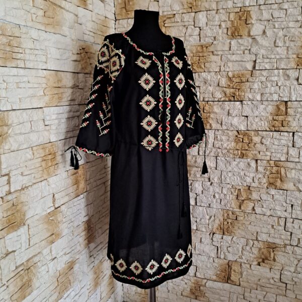 RT 131 ROCHIE BRODATA - imagine 2