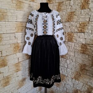 SET 2 PIESE [IE, FUSTA] SD 055