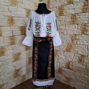 COSTUM FATA 3 PIESE (IE, CATRINTA, BRAU) CF 022