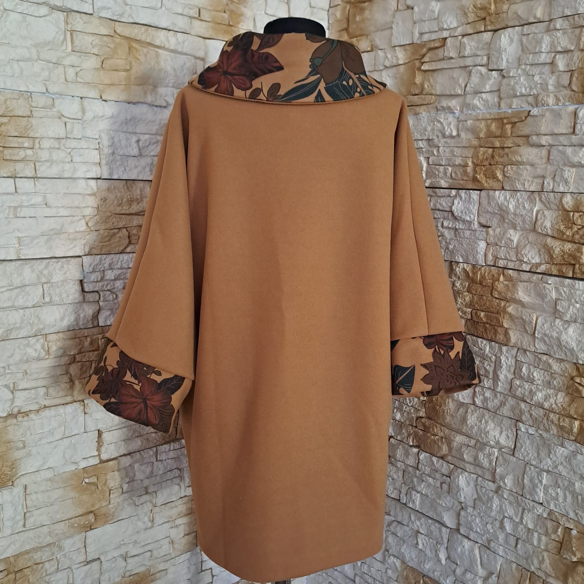 J 015 JACHETA - imagine 3