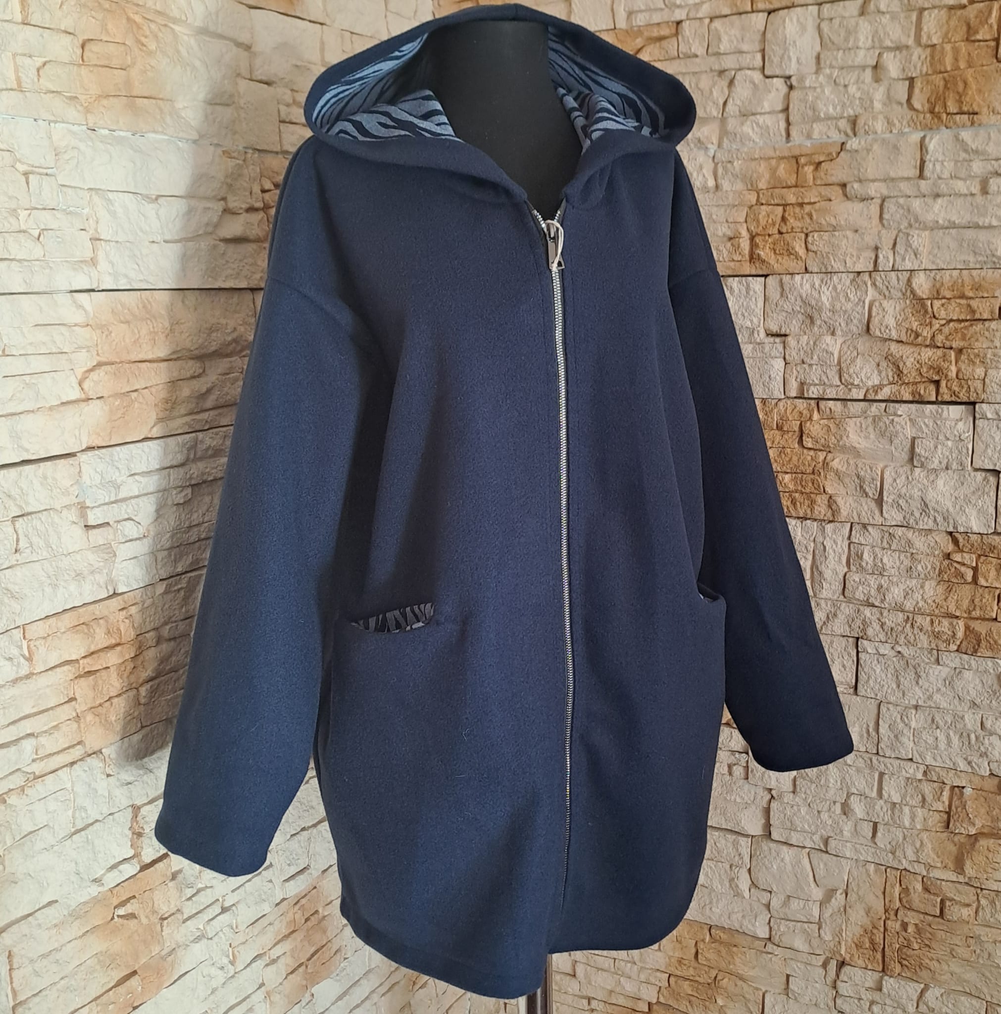 J 006 JACHETA - imagine 2