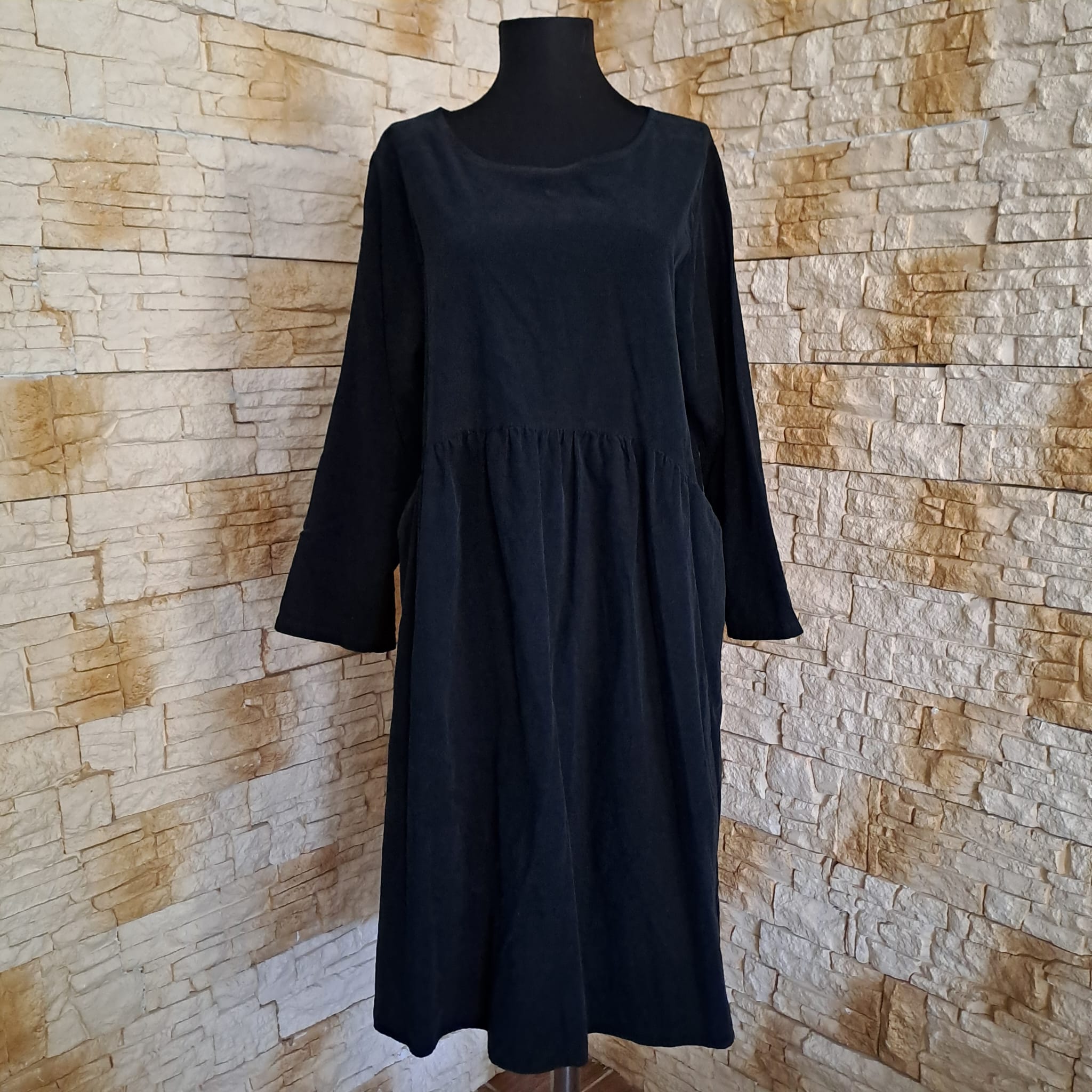 RB 036 ROCHIE DIN RAIAT