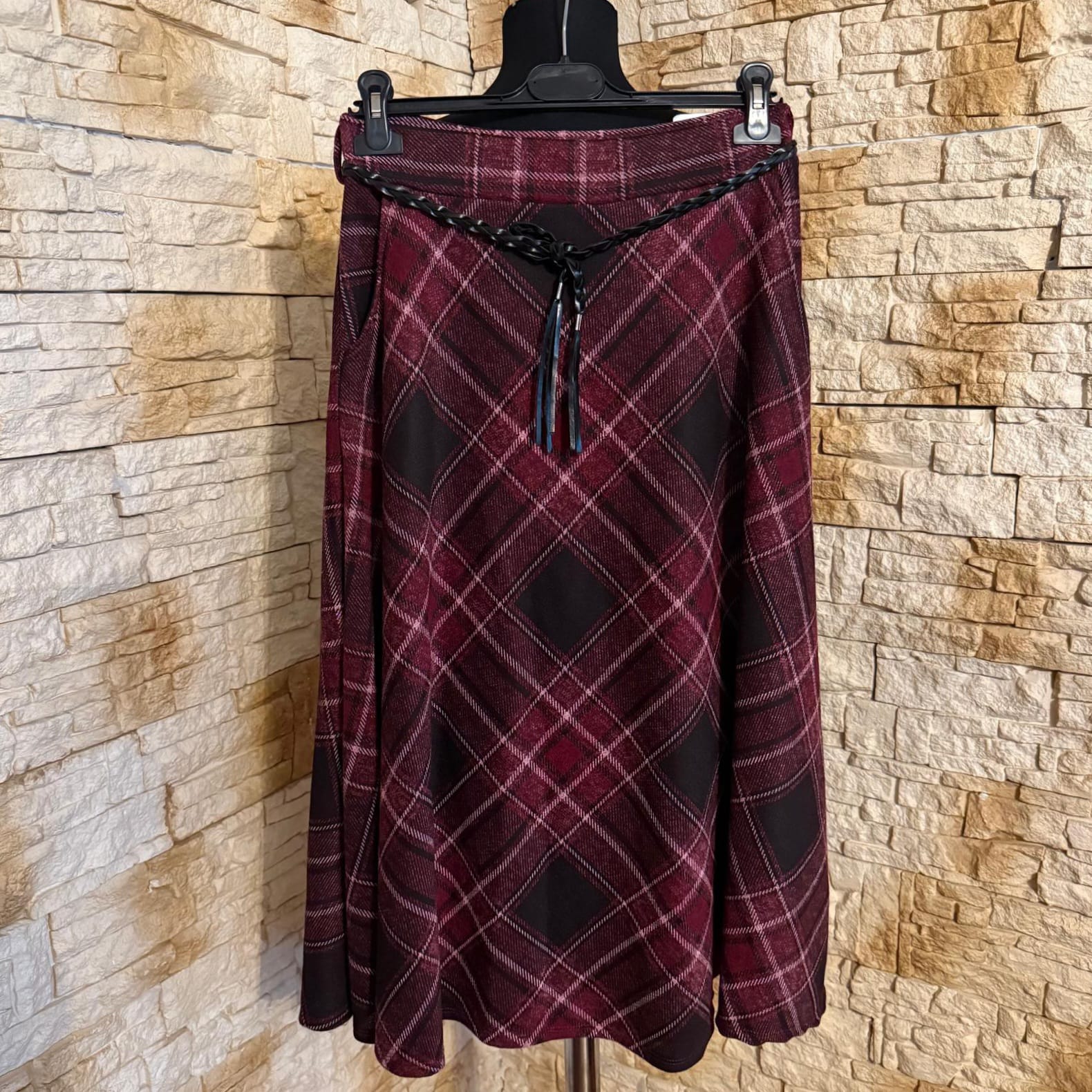 F 193 FUSTA IN CAROURI - imagine 2