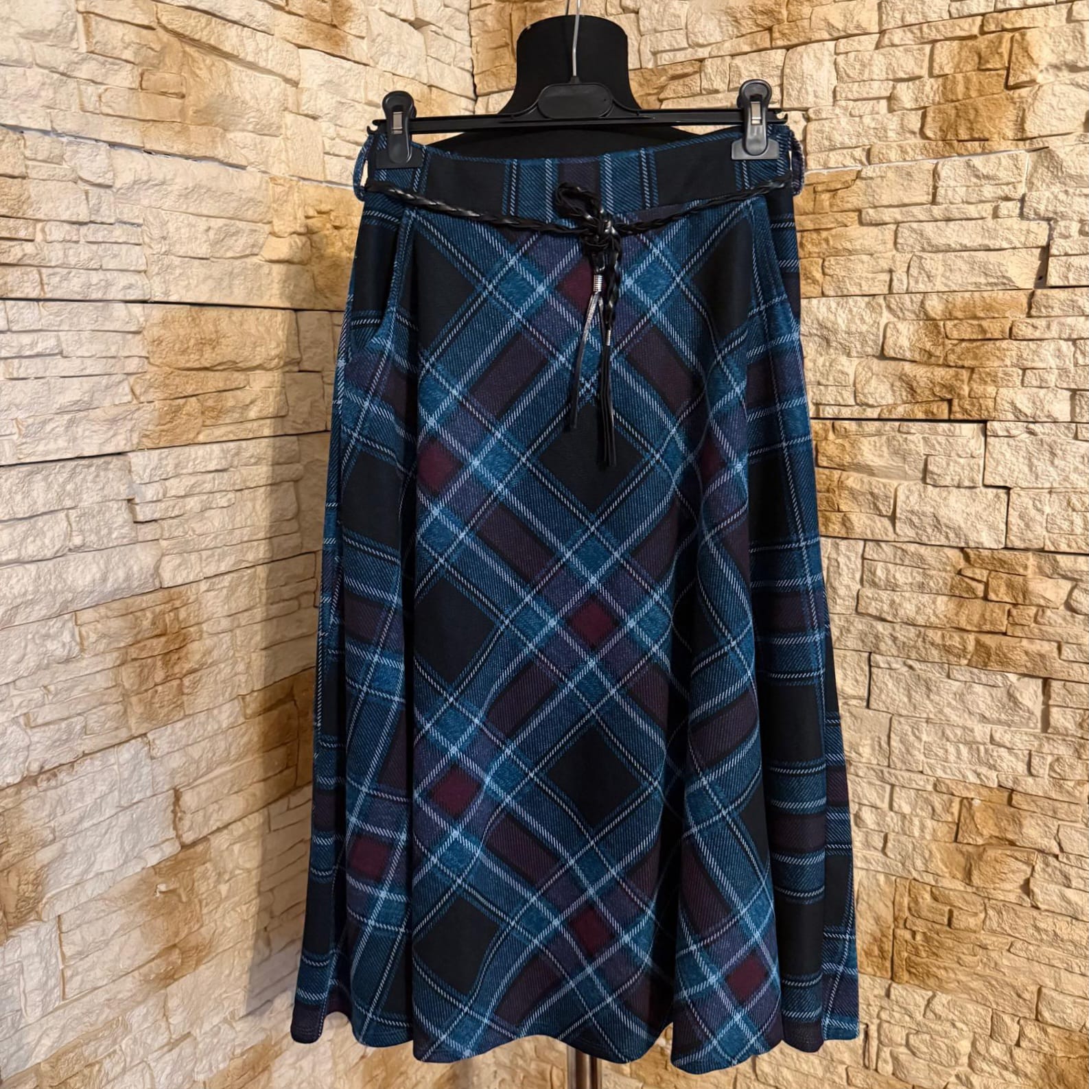 F 195 FUSTA IN CAROURI - imagine 2