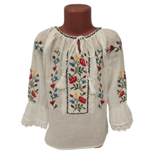 IE FETITA (10 ANI) LS 007