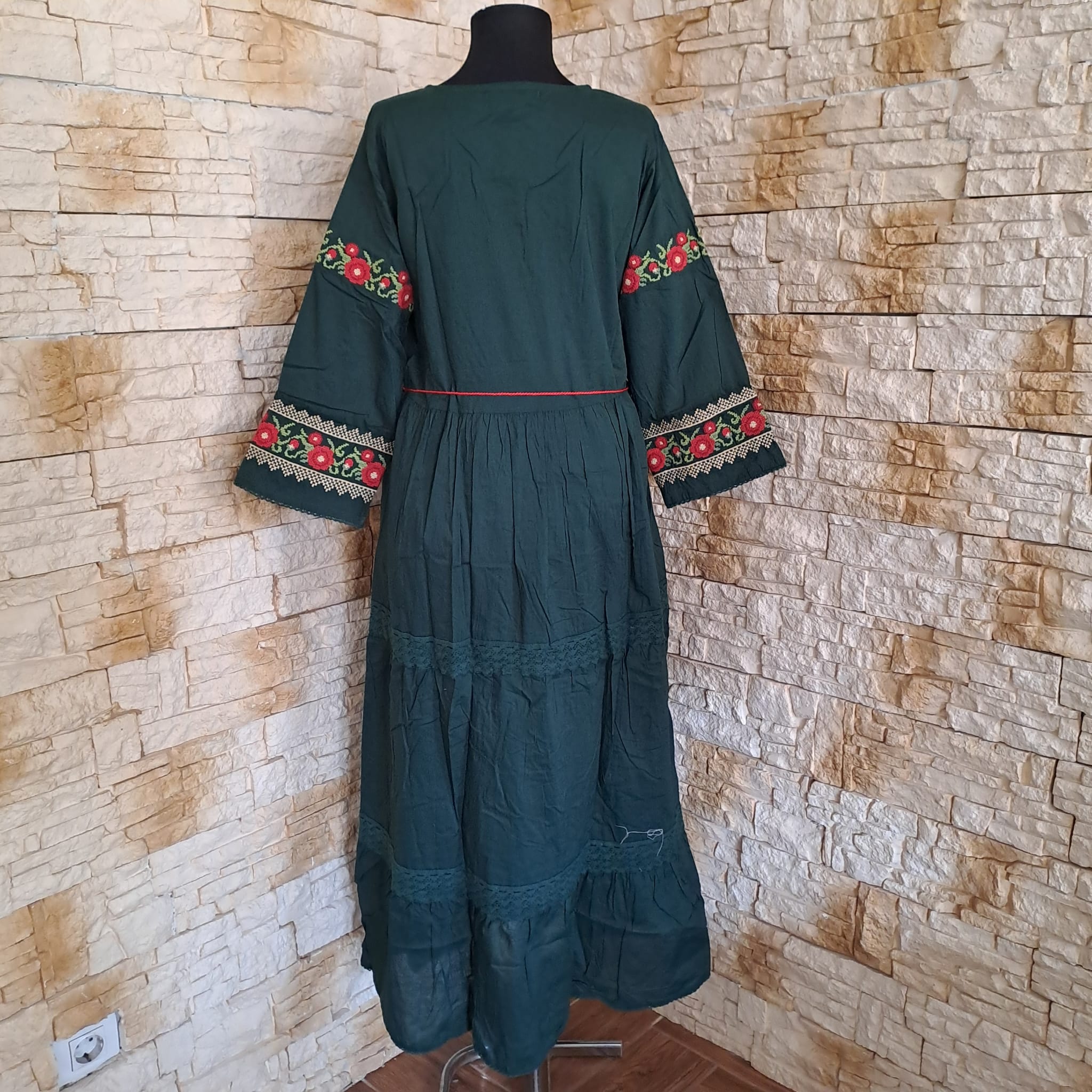 RT 139 ROCHIE BRODATA - imagine 4