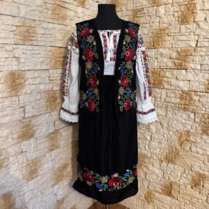 SET 3 PIESE [IE, VESTA, FUSTA] SD 105