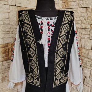 VESTA TRADITIONALA FETITA VF 015