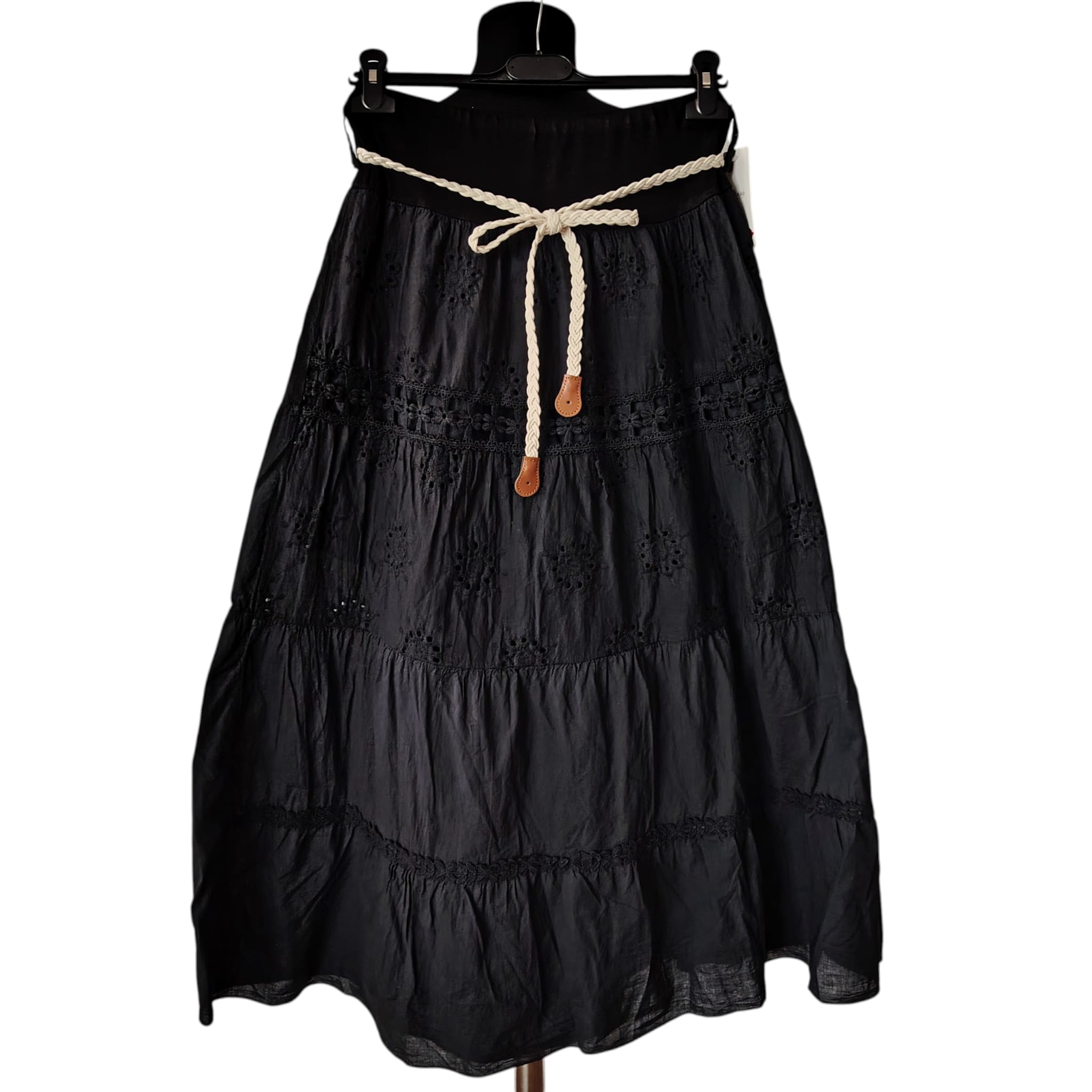 F 193 FUSTA DIN BUMBAC CU BRODERIE - imagine 2