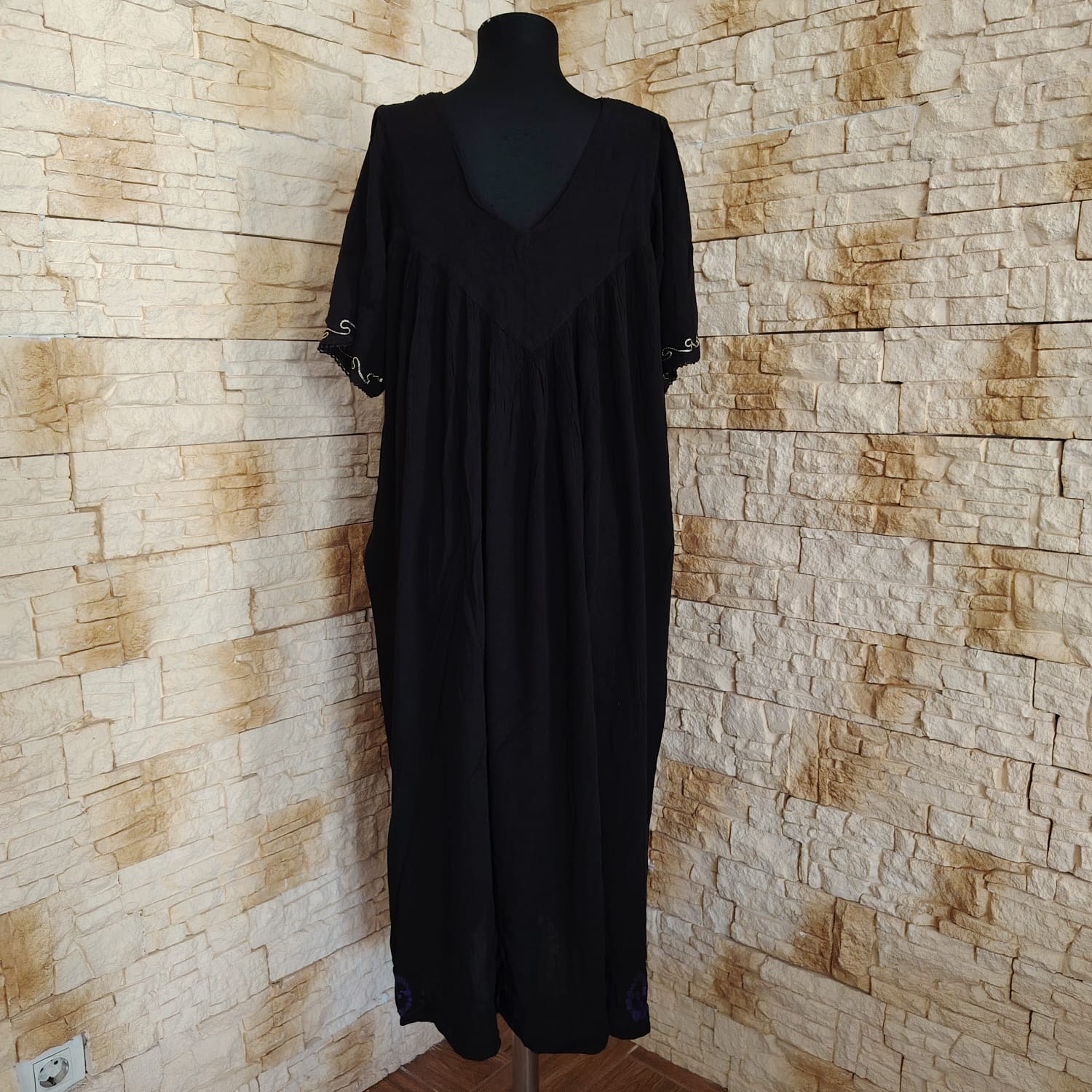 RV 57 ROCHIE INDIANA CU BRODERIE ARTIZANALA - imagine 5