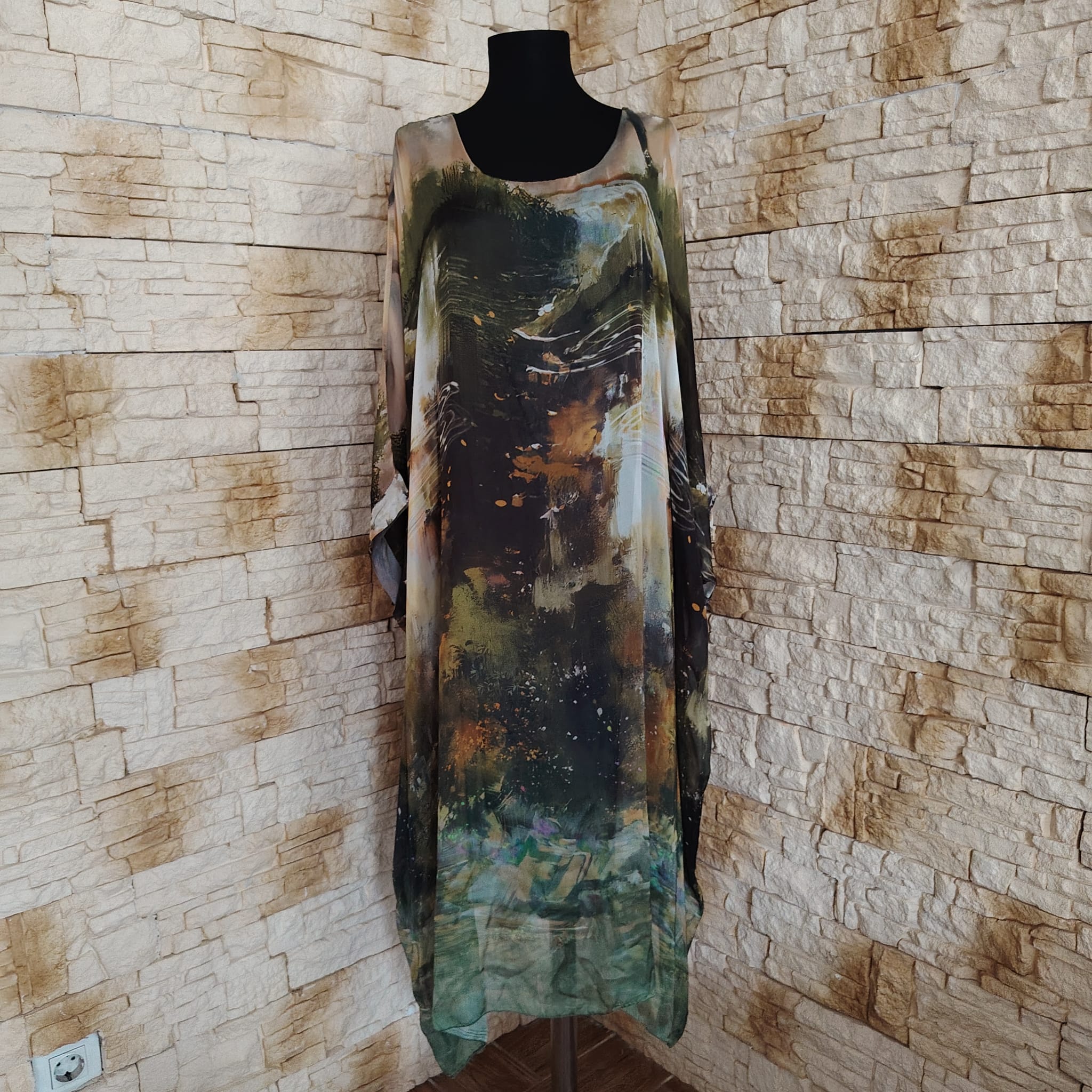 RB 102 ROCHIE DIN MATASE - imagine 2