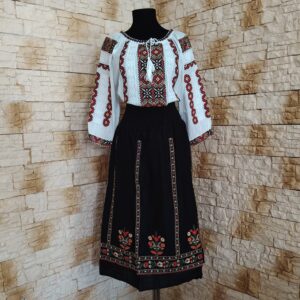 SET 2 PIESE [IE, FUSTA] SD 059