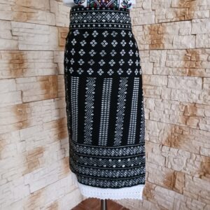 COSTUM TRADITIONAL 2 PIESE {CATRINTA, BRAU, } – CT 093