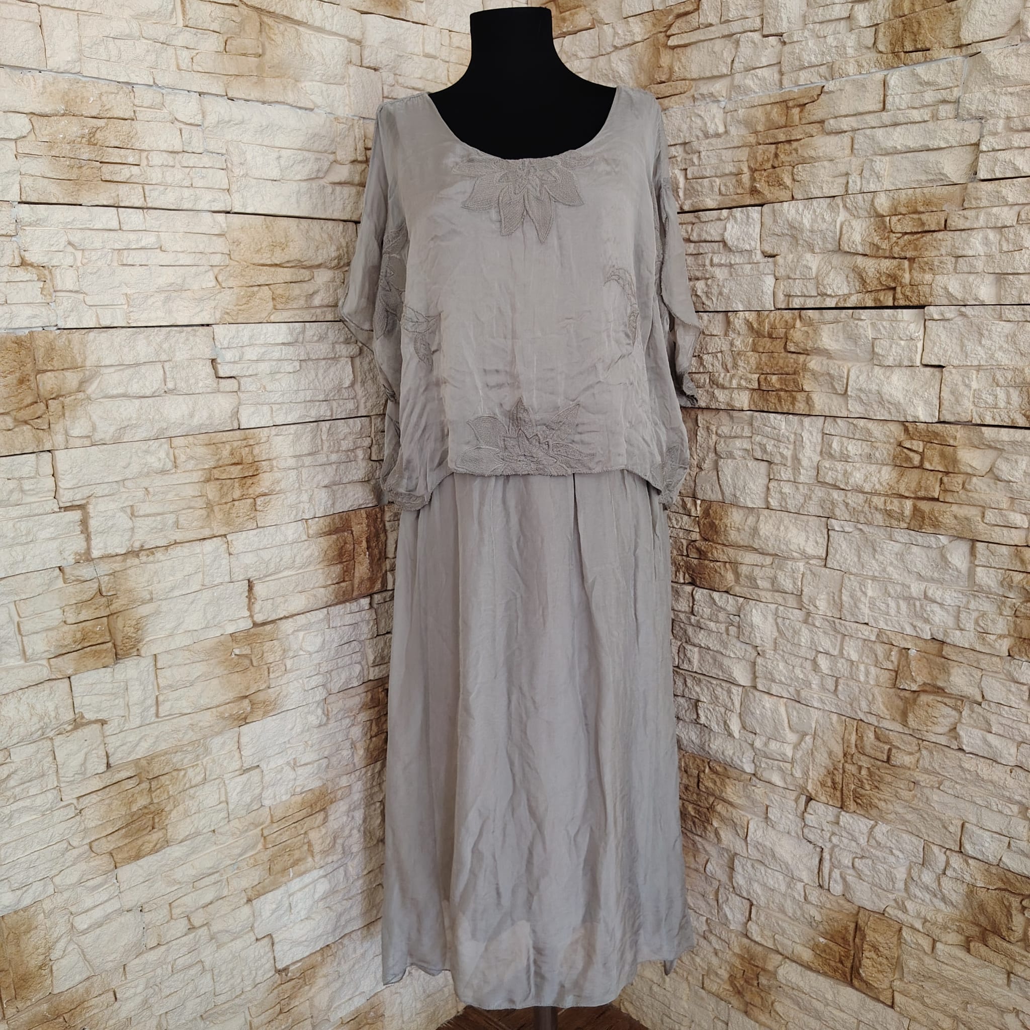 RB 035 ROCHIE DIN MATASE - imagine 2