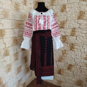 COSTUM TRADITIONAL 3 PIESE {CATRINTA, BRAU, IE} – CT 109