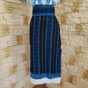 COSTUM TRADITIONAL 2 PIESE {CATRINTA, BRAU} – CT 118